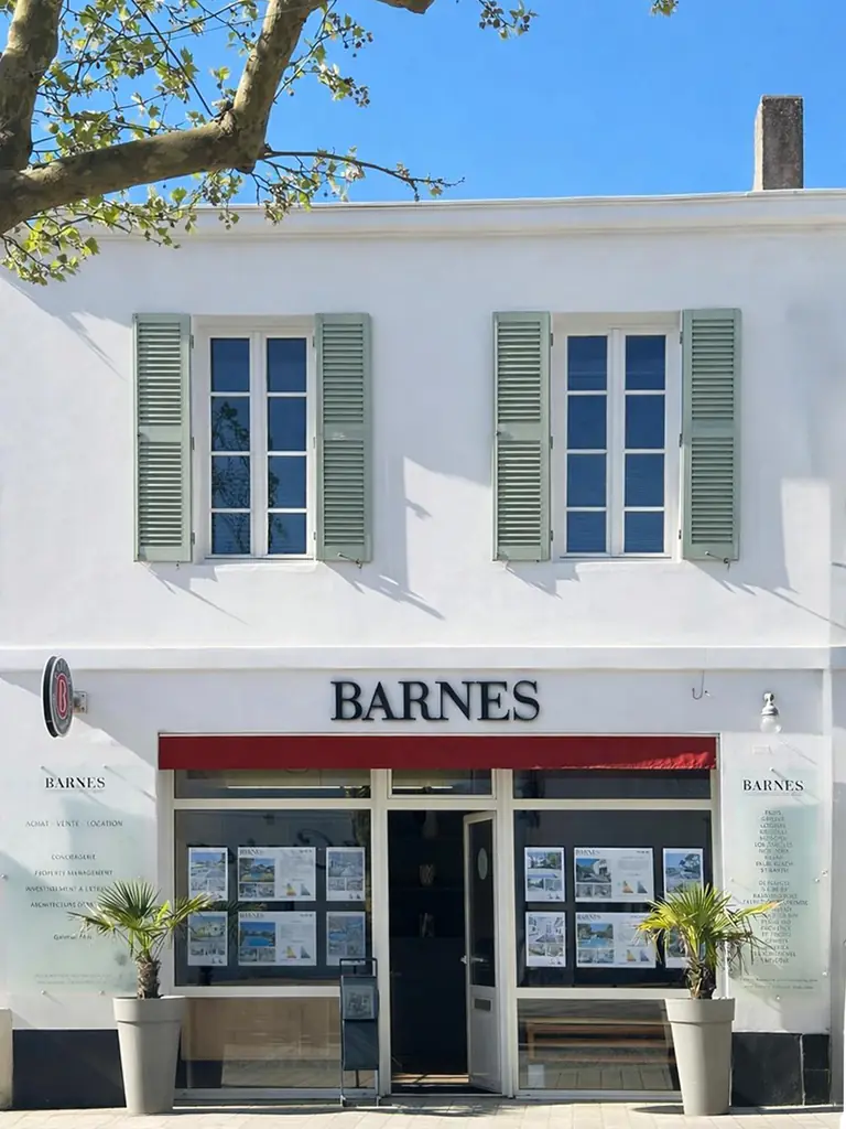 Agence BARNES Île de Ré à La Flotte, 19 bis cours Félix Faure