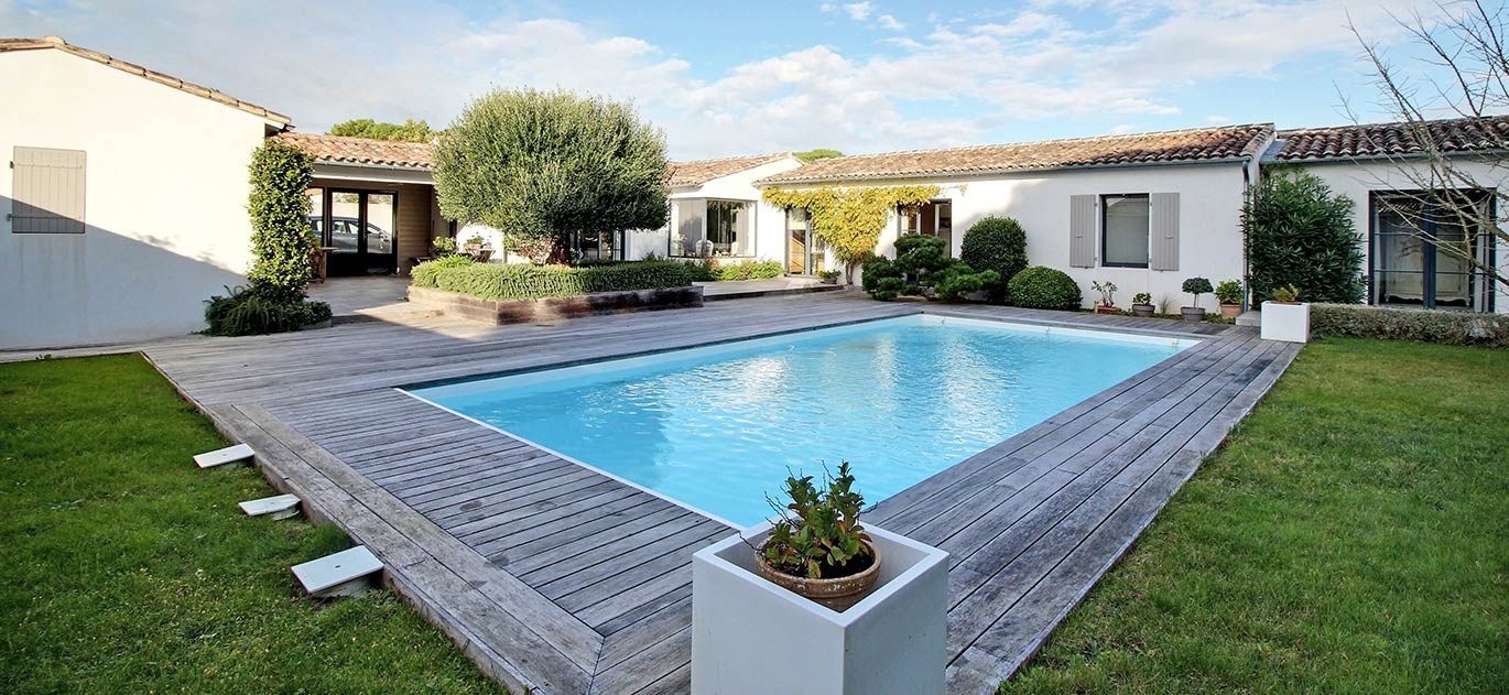 Découvrir cette propriété: Le Bois-Plage-en-Ré - France - Maison, 8 pièces, 5 chambres - Slideshow Picture 1