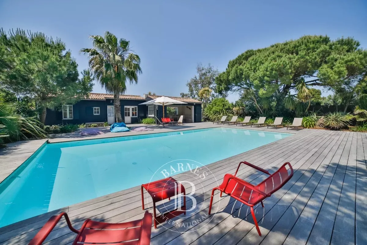 Villa du Saunier, maison à louer aux Portes-en-Ré · réf. 85187848 · vue 2