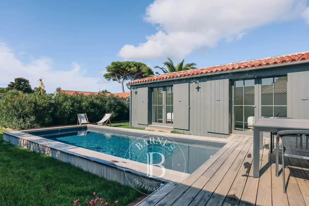Domaine Blueberry, maison à louer au Bois-Plage-en-Ré · réf. 85399628 · vue 2