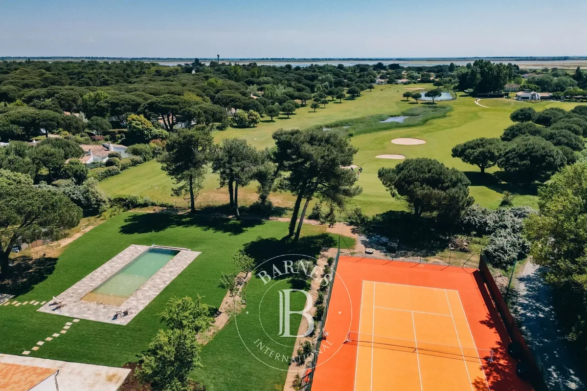Villa du Golf, maison à louer aux Portes-en-Ré · réf. 85603918 · vue 2