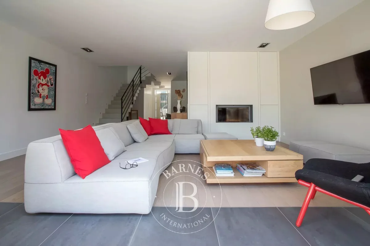 Maison à vendre à La Flotte · réf. 85791489 · vue 3