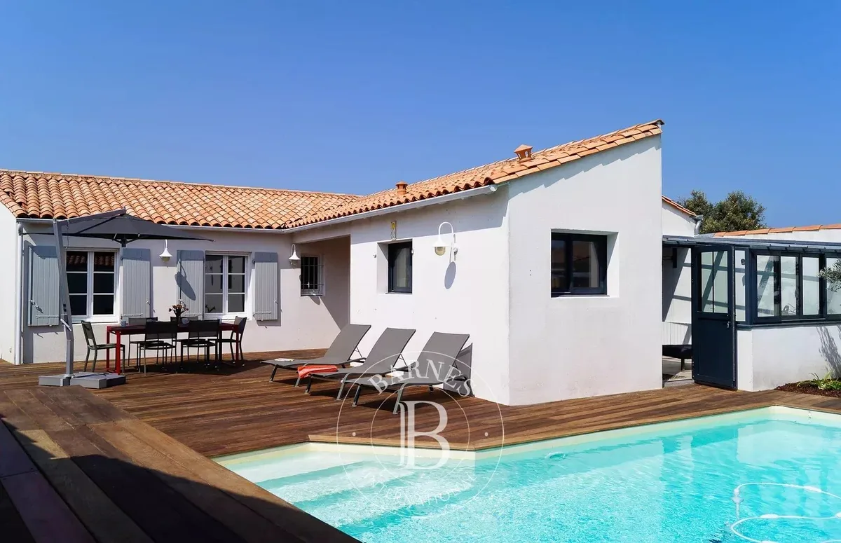 Maison à vendre à La Flotte · réf. 86118413 · vue 1
