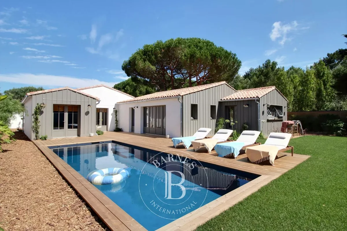 Maison à vendre au Bois-Plage-en-Ré · réf. 86140993 · vue 2