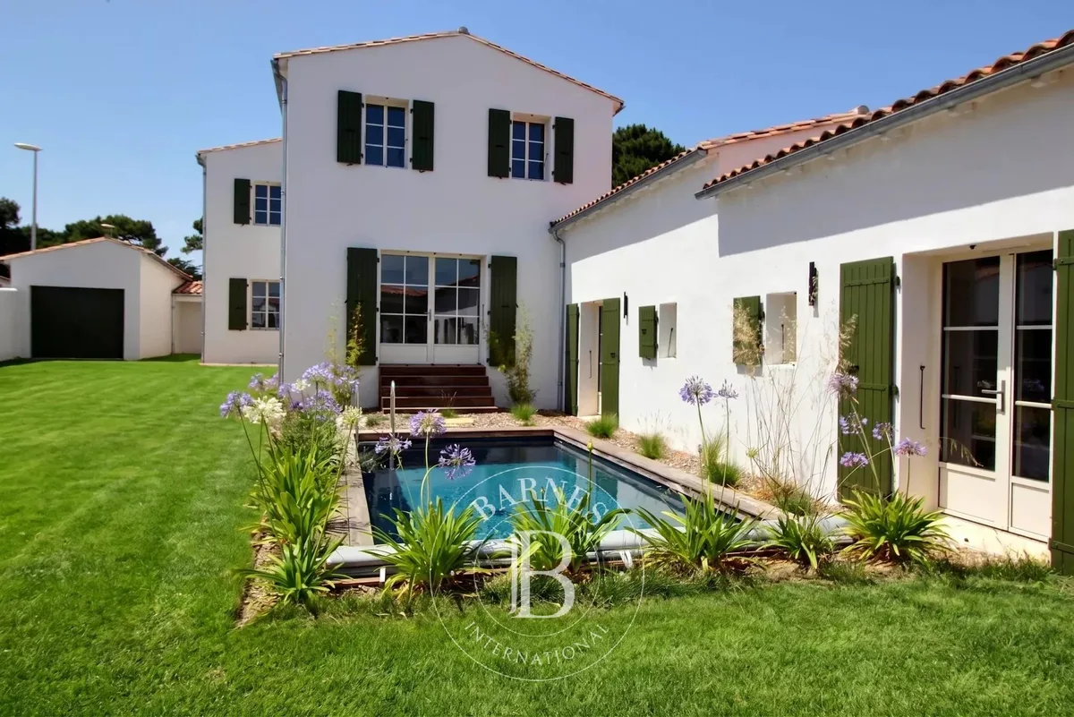 Maison à vendre à Rivedoux-Plage · réf. 86368649 · vue 1