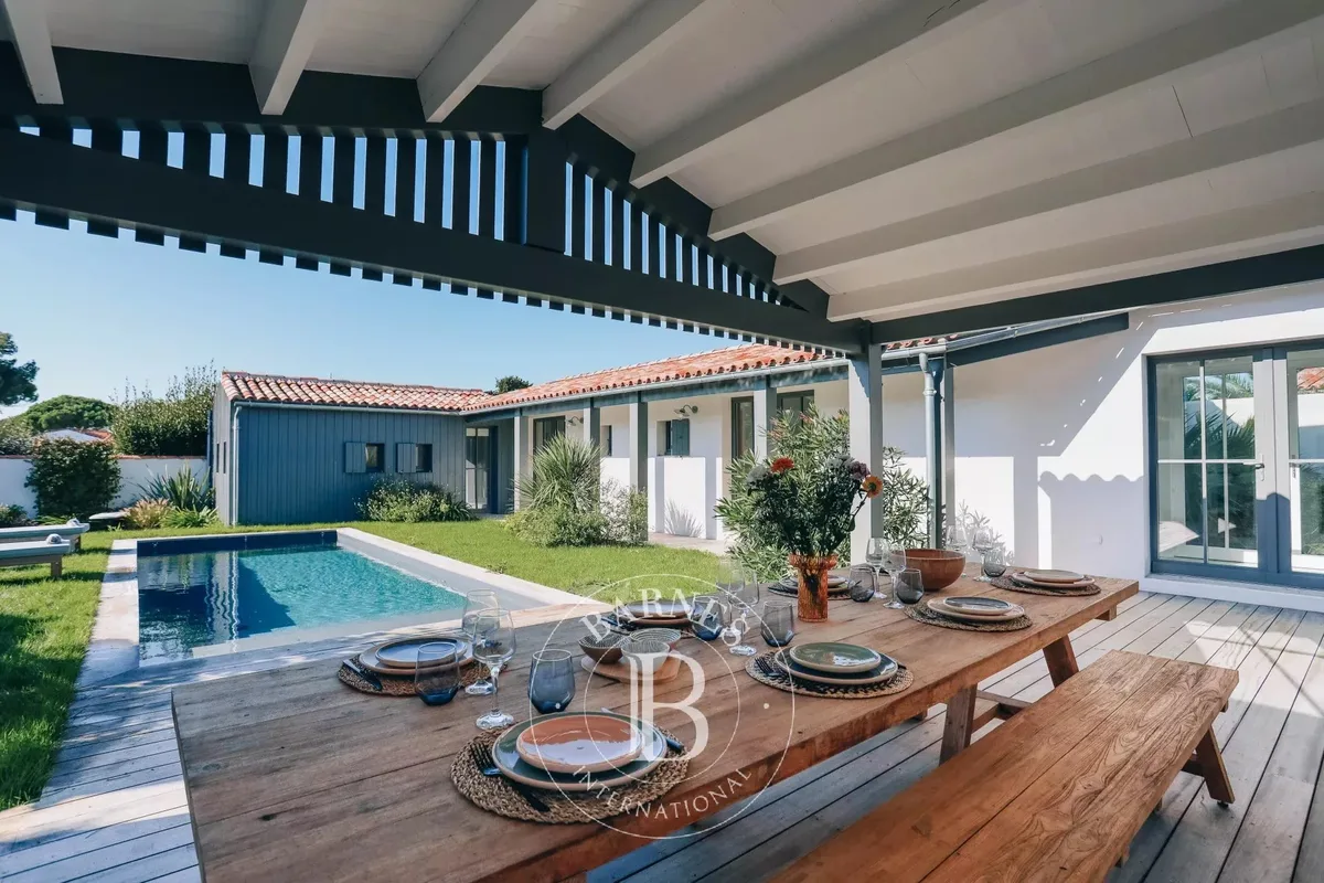 Villa Blue, maison à louer au Bois-Plage-en-Ré · réf. 86463952 · vue 1