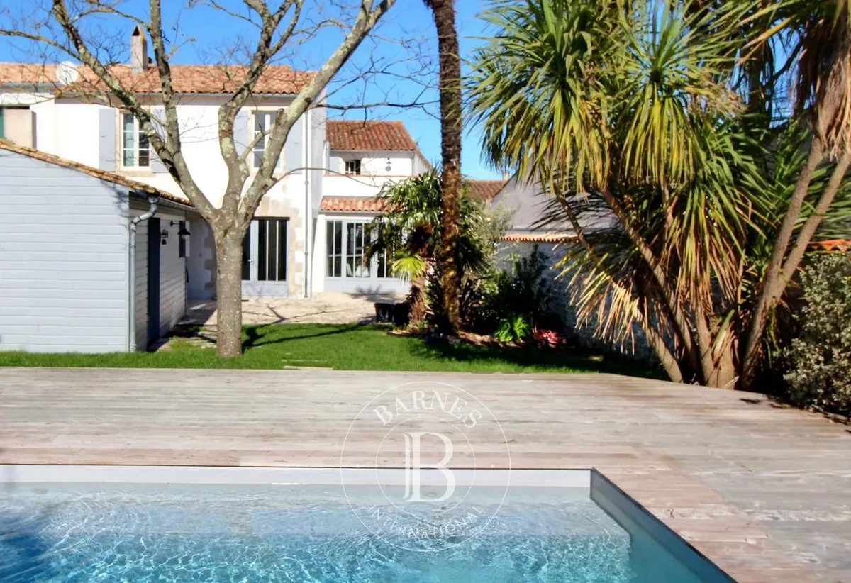Maison à vendre au Bois-Plage-en-Ré · réf. 86717432 · vue 1