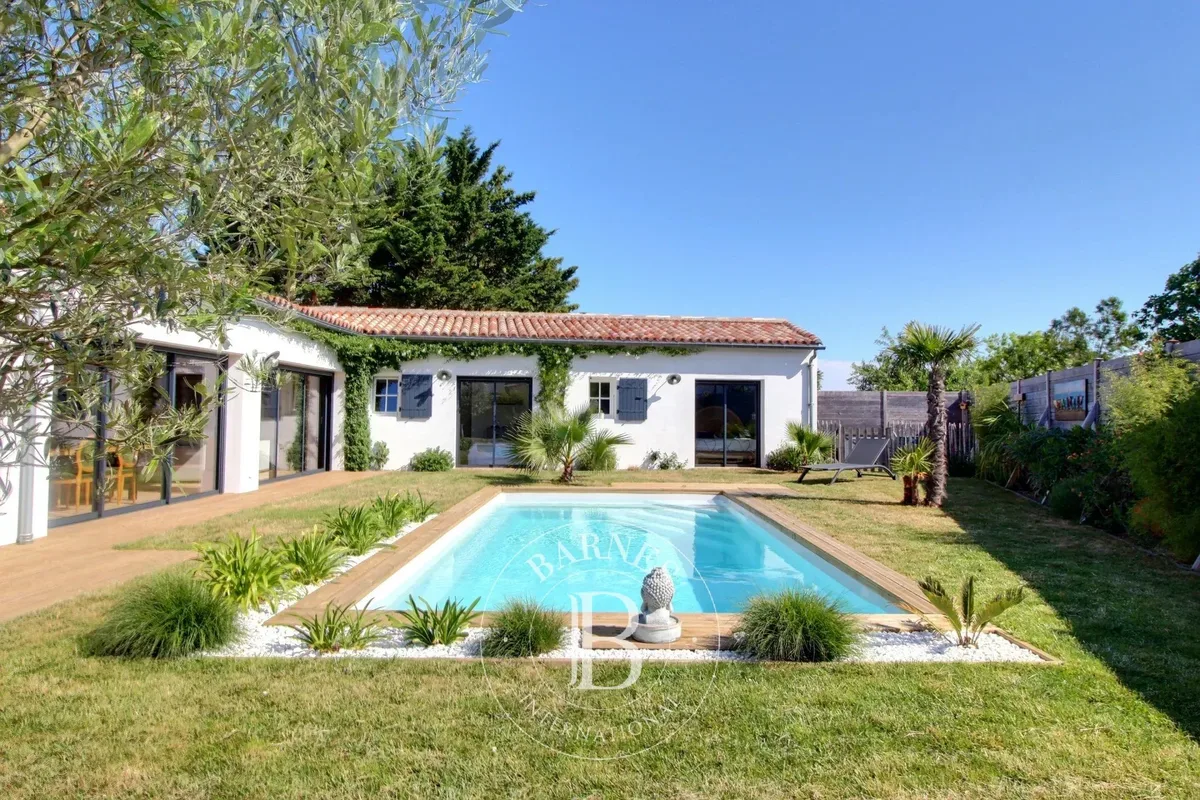 Maison à vendre à La Flotte · réf. 86962596 · vue 1