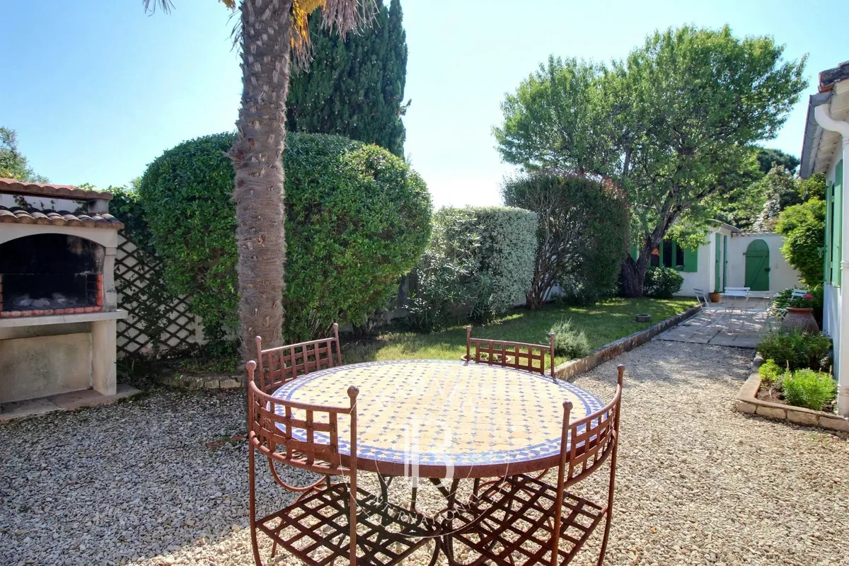 Maison à vendre à La Couarde-sur-Mer · réf. 87016966 · vue 1