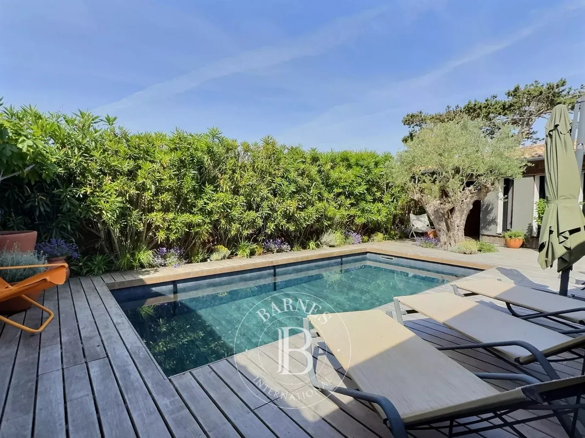 Maison à vendre au Bois-Plage-en-Ré · réf. 87067057 · vue 2
