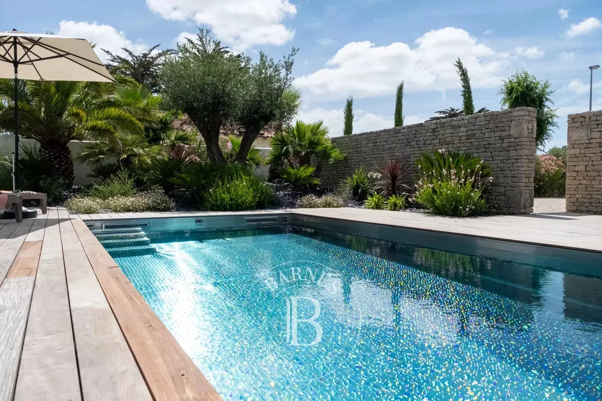 Maison à vendre au Bois-Plage-en-Ré · réf. 87072324 · vue 1