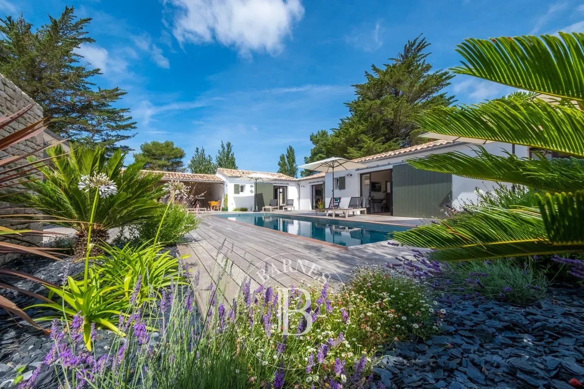 Maison à vendre au Bois-Plage-en-Ré · réf. 87072324 · vue 2
