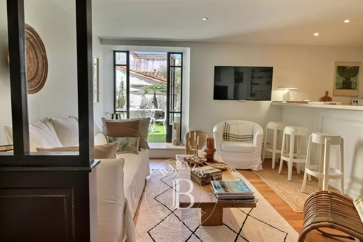 Appartement à vendre à Saint-Martin-de-Ré · réf. 87217747 · vue 1
