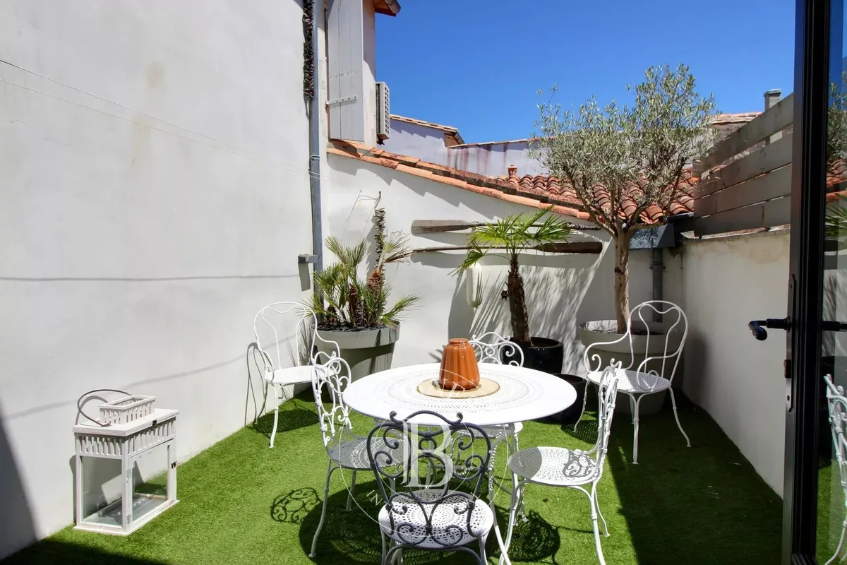 Appartement à vendre à Saint-Martin-de-Ré · réf. 87217747 · vue 2