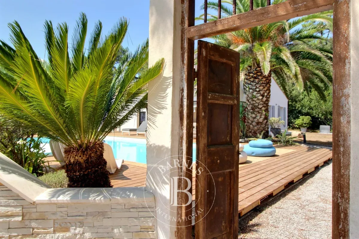Maison à vendre à Sainte-Marie-de-Ré · réf. 87222961 · vue 2
