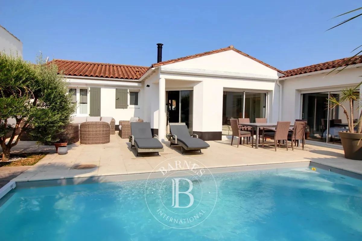Maison à vendre à La Flotte · réf. 87254977 · vue 2