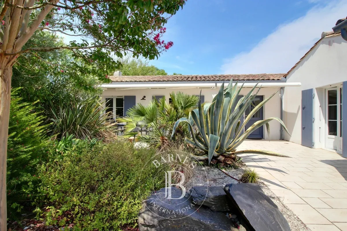 Maison à vendre au Bois-Plage-en-Ré · réf. 87278078 · vue 1