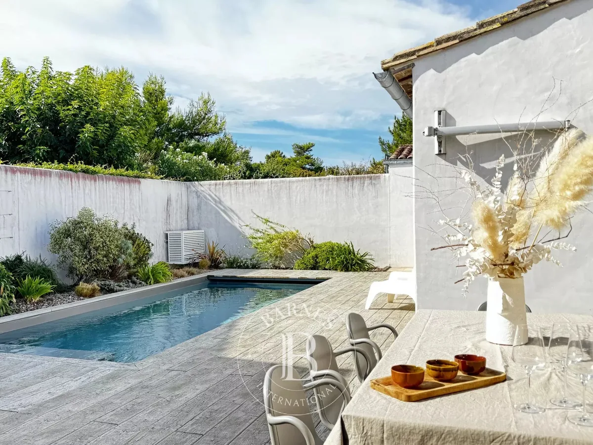 Maison à vendre à Saint-Clément-des-Baleines · réf. 87304390 · vue 2