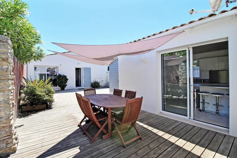 Maison vendu à La Couarde-sur-Mer par BARNES Île de Ré