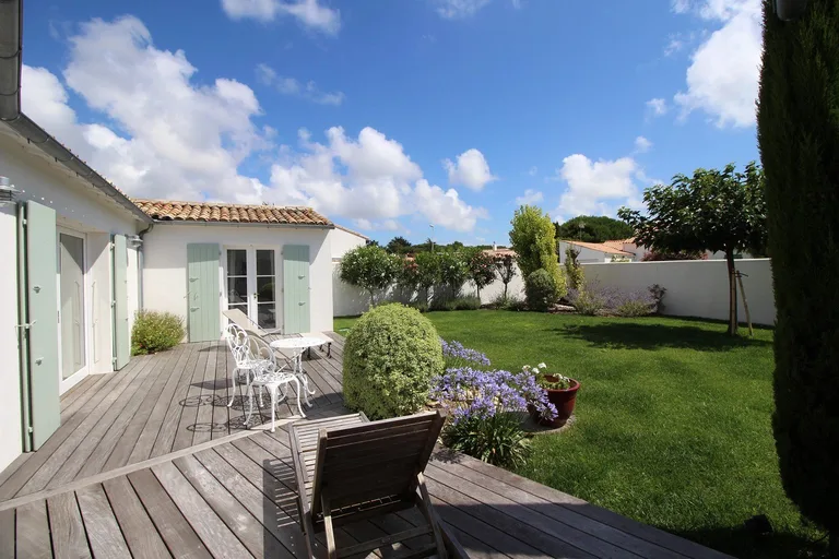 Maison vendu à Le Bois-Plage-en-Ré par BARNES Île de Ré