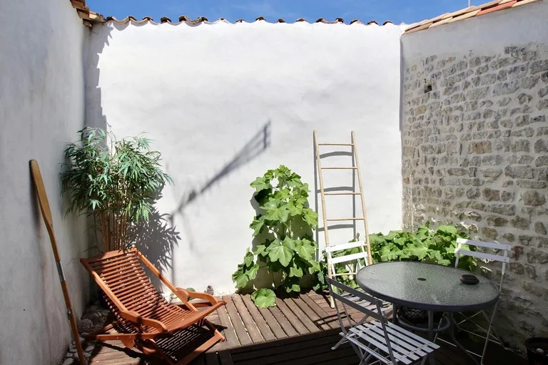 Maison vendu à La Flotte par BARNES Île de Ré