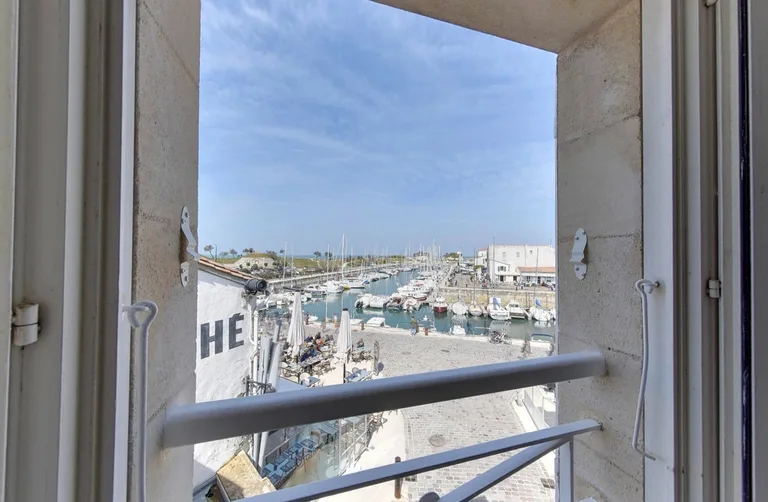 Appartement vendu à Saint-Martin-de-Ré par BARNES Île de Ré