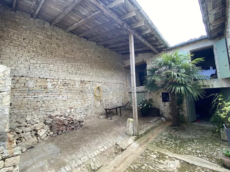 Maison vendu à Sainte-Marie-de-Ré par BARNES Île de Ré