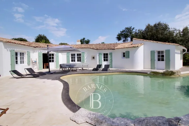 Maison vendu à Sainte-Marie-de-Ré par BARNES Île de Ré