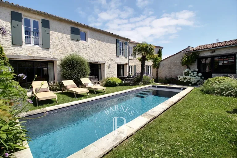 Maison vendu à La Flotte par BARNES Île de Ré
