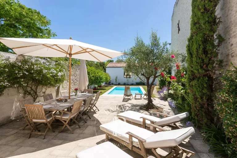 Villa Petit Sergent, location de vacances à Le Bois-Plage-en-Ré · réf. 85241868
