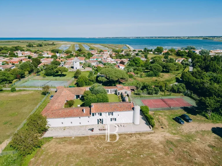 Maison, location de vacances à Loix · réf. 85291461