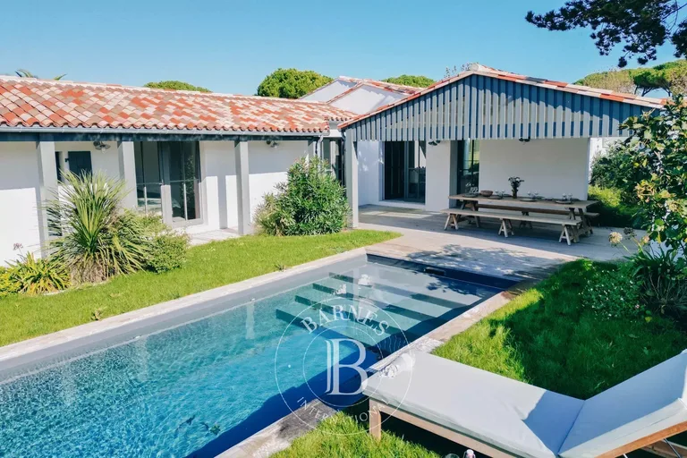 Domaine Blueberry, location de vacances à Le Bois-Plage-en-Ré · réf. 85399628