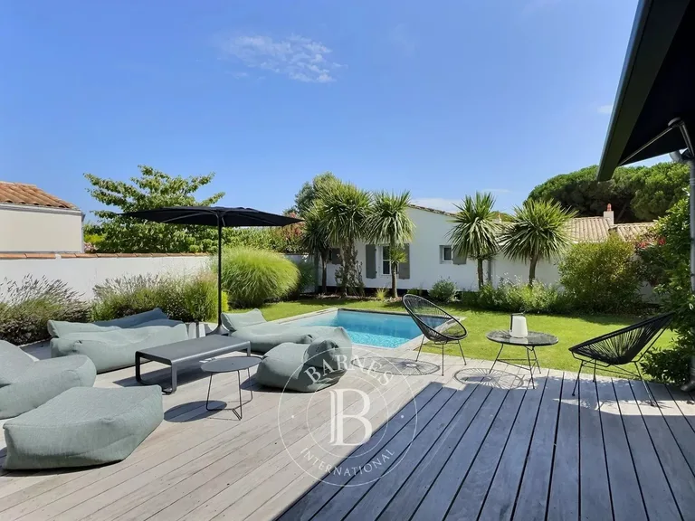 Maison à vendre au Bois-Plage-en-Ré · réf. 86176346