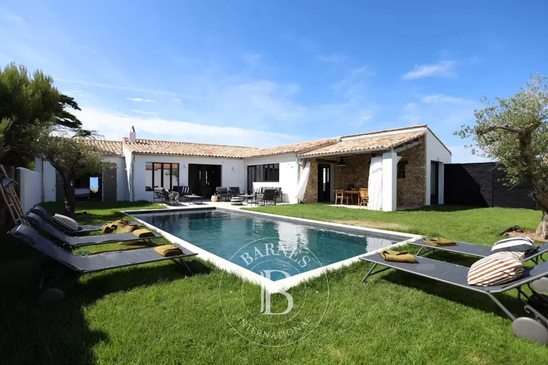 Villa du Phare, location de vacances à Saint-Clément-des-Baleines · réf. 86336828