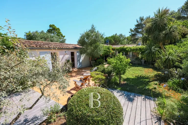 Maison à vendre aux Portes-en-Ré · réf. 87182795