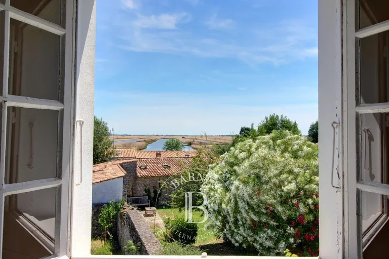 Maison à vendre aux Portes-en-Ré · réf. 87198102
