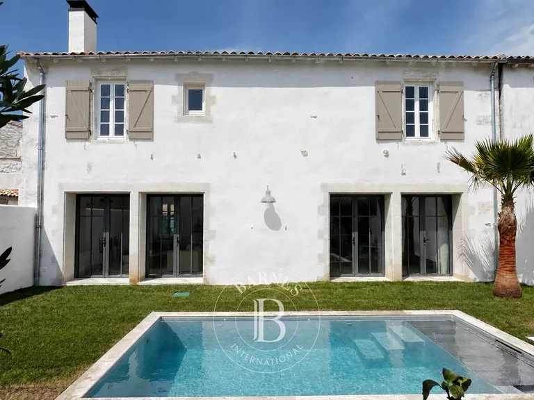 Maison à vendre à Sainte-Marie-de-Ré · réf. 87254372